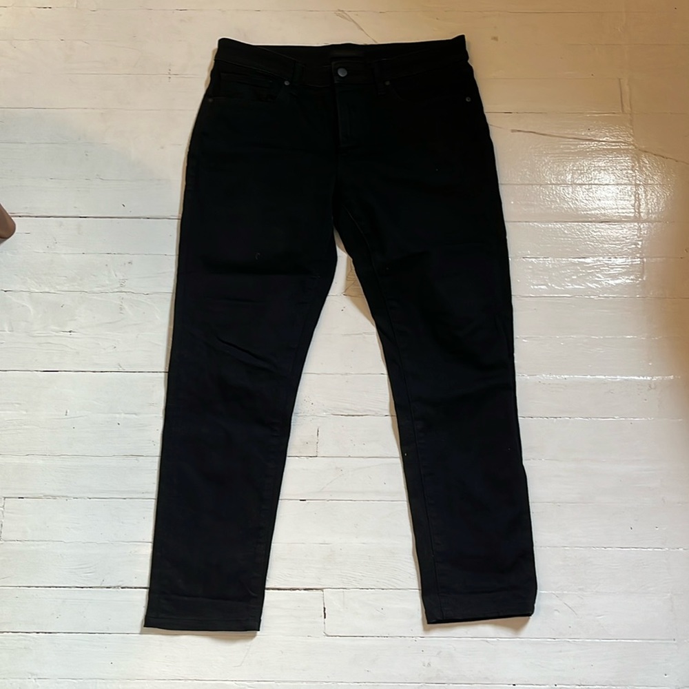 Uniqlo Jeans, 33x30, 2% spandex